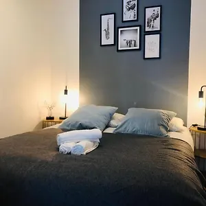  Appartement Atelier Arthaud France